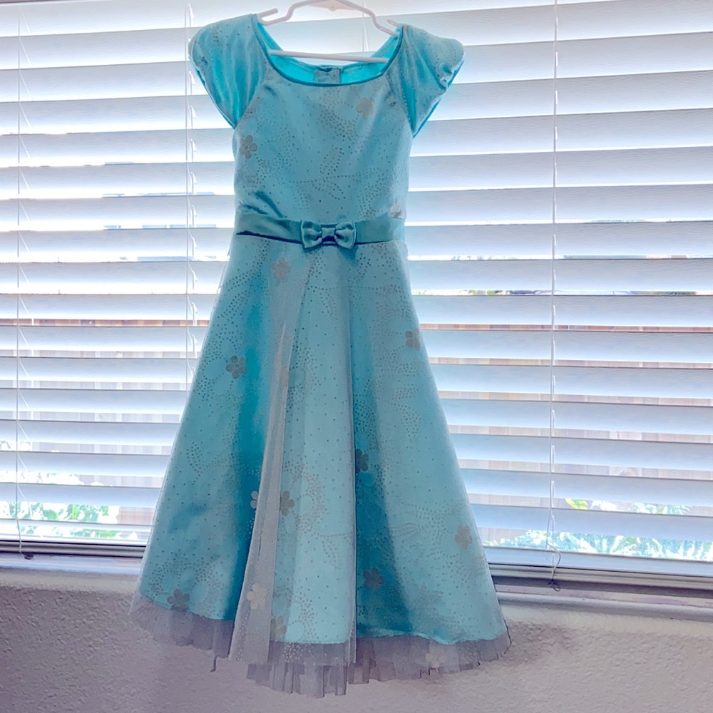 Little girls dress
